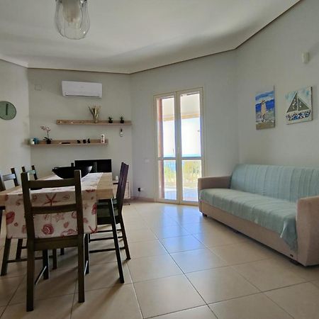 Appartamenti In Villa Polimnia Fontane Bianche Quarto foto
