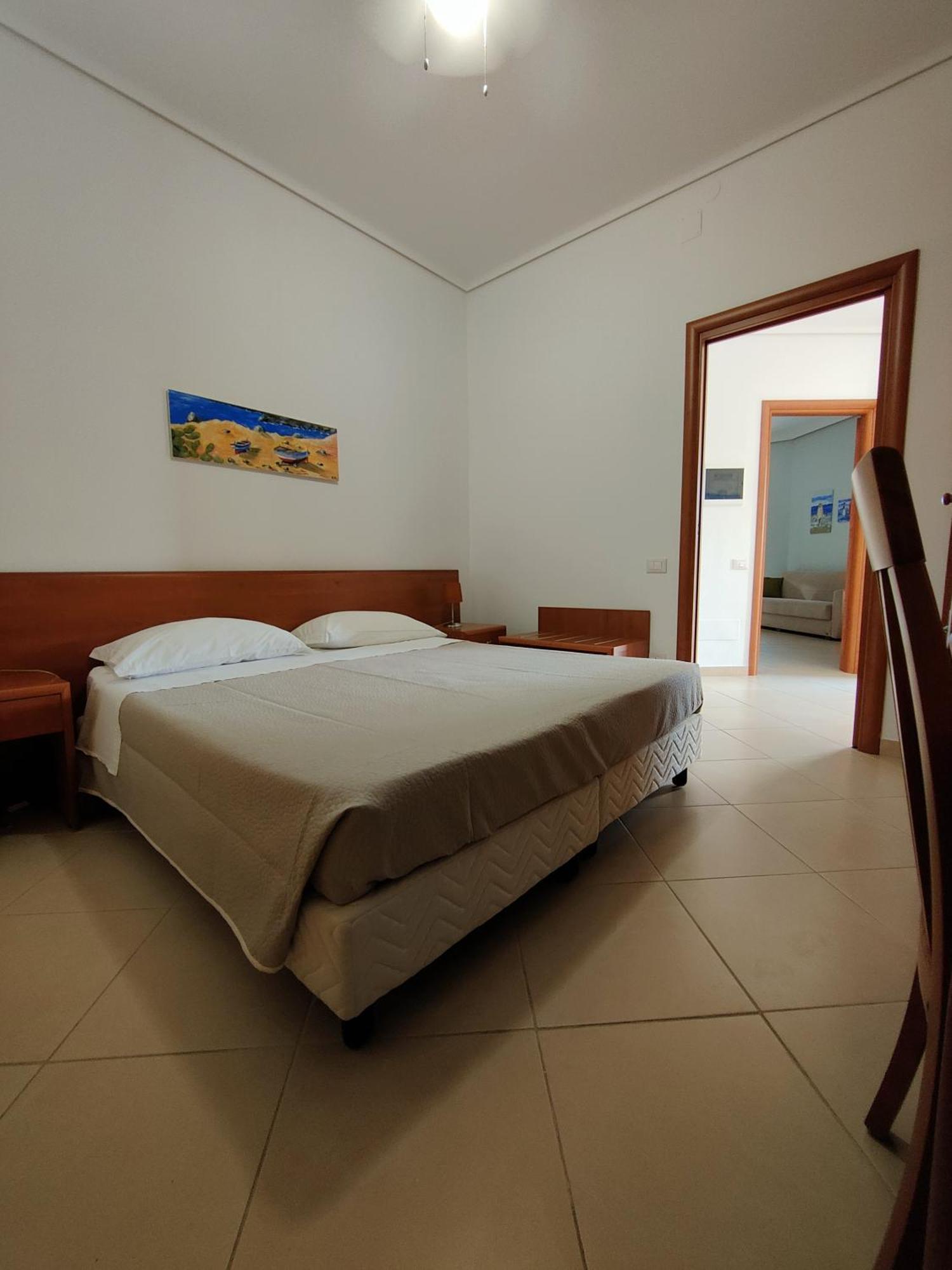 Appartamenti In Villa Polimnia Fontane Bianche Quarto foto